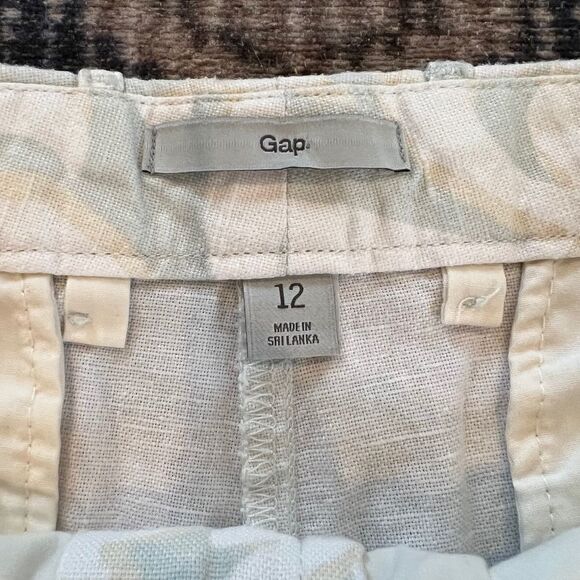 GAP Women's 12 seafoam green with cream damask print flat front zip up s… - Picture 3 of 9